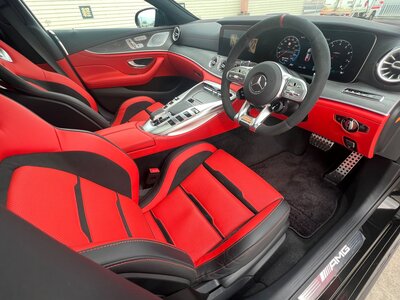 MERCEDES-BENZ GT 4-DOOR COUPE AMG - 9