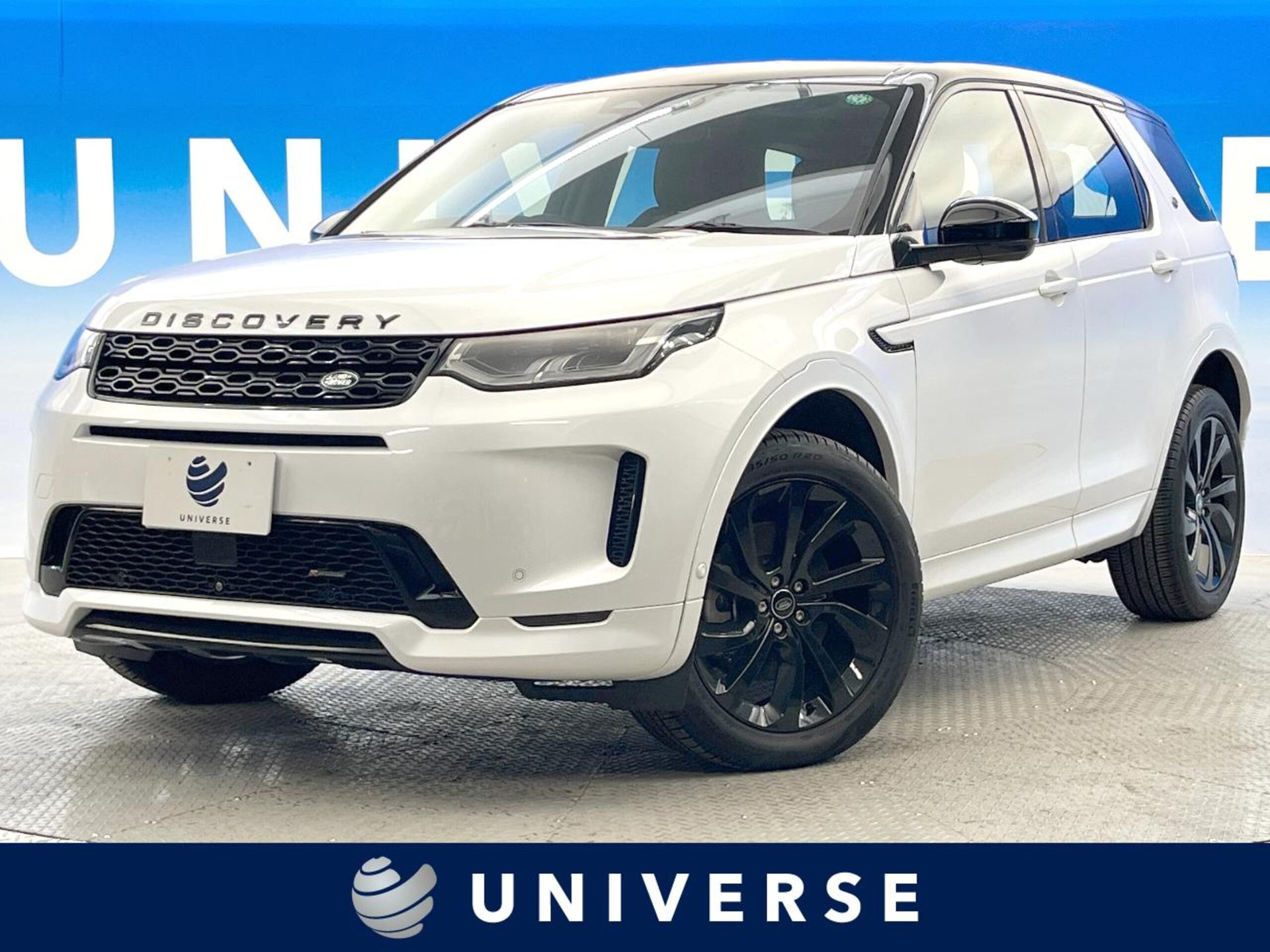 LAND ROVER DISCOVERY SPORT - View 1