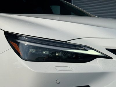 2025 Lexus NX thumbnail 22