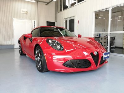 ALFA ROMEO 4C - 1