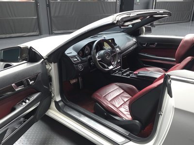 MERCEDES-BENZ E-CLASS - 10