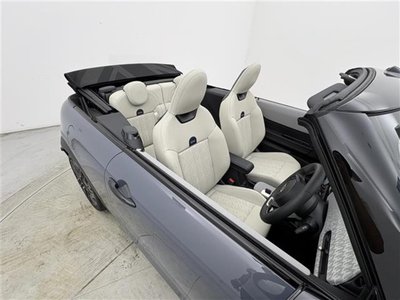 صورة مصغرة 32 لـ 2025 MINI COOPER CONVERTIBLE