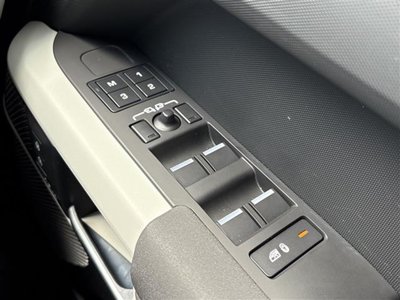 2023 LAND Rover DEFENDER 缩略图 12