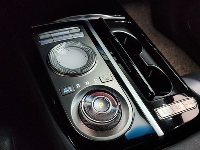 GENESIS G80 (RG3) - 9
