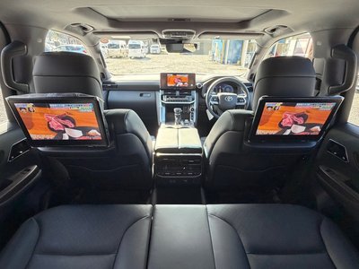 2025 Toyota LAND CRUISER 300 照片 6