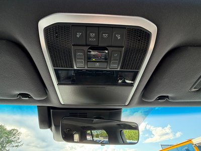 2025 Toyota LAND CRUISER 300 缩略图 19