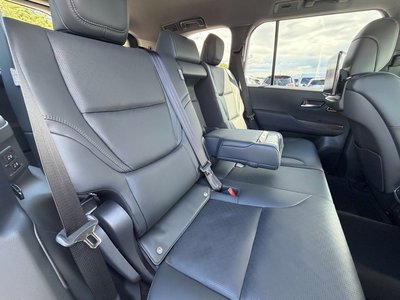 2025 Toyota LAND CRUISER 300 照片 7