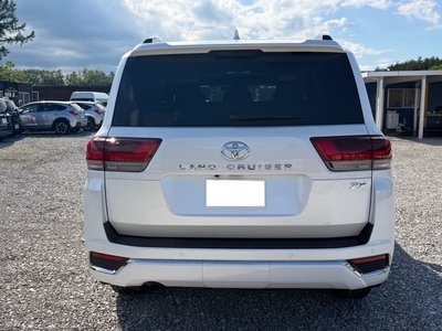 2025 Toyota LAND CRUISER 300 照片 4