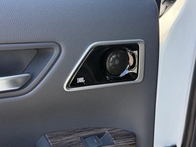 2025 Toyota LAND CRUISER 300 缩略图 12