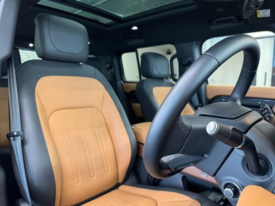 صورة 3 لـ 2023 LAND Rover DEFENDER