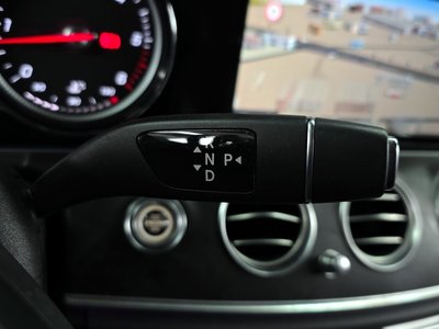 MERCEDES-BENZ E-CLASS - 9