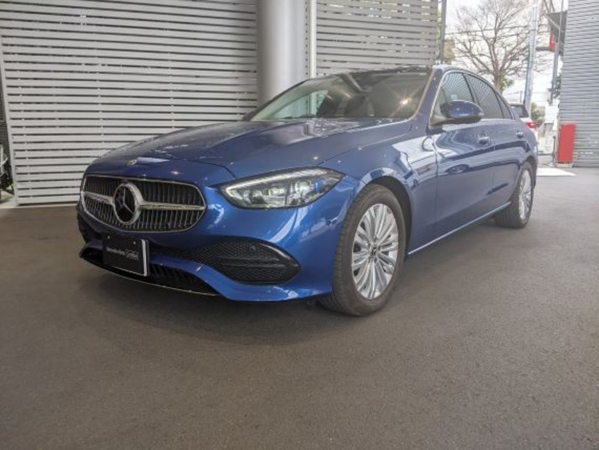 MERCEDES-BENZ C-CLASS - View 1