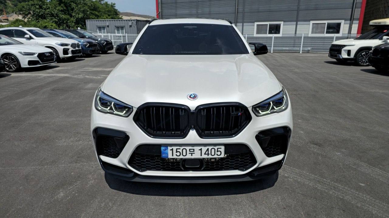 BMW X6 M - View 1