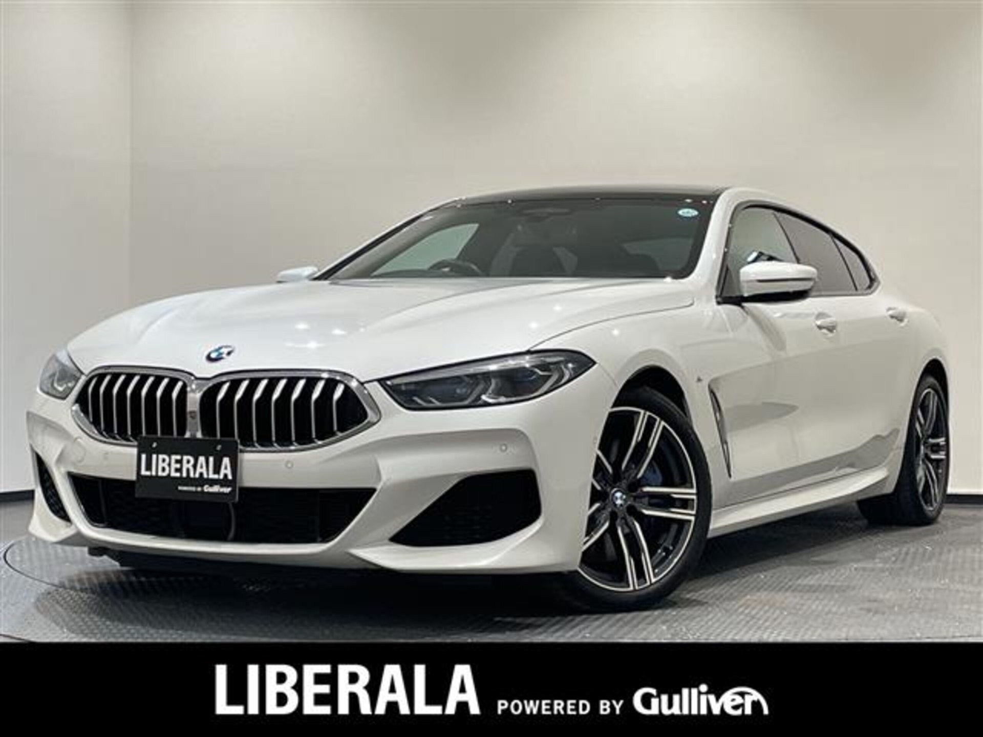 BMW 8 SERIES GRAN COUPE - View 1