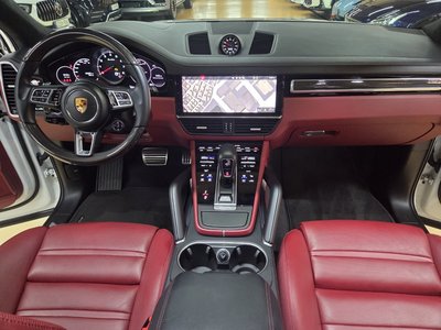 2021 Porsche CAYENNE 照片 4