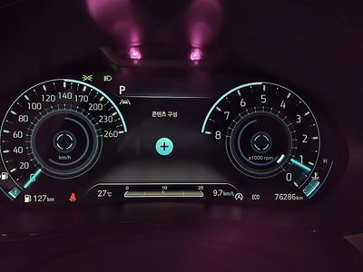 صورة 9 لـ 2021 Genesis GV70