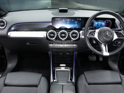 MERCEDES-BENZ GLB - 6