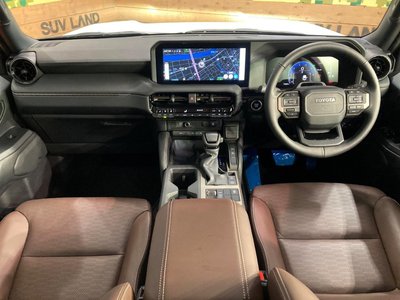 TOYOTA LAND CRUISER 250 - 2