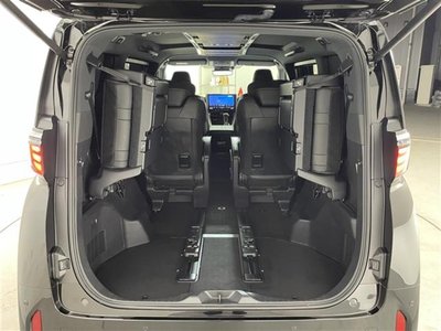 صورة مصغرة 26 لـ 2024 Toyota ALPHARD