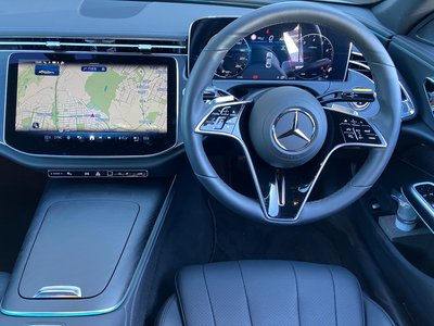 MERCEDES-BENZ E-CLASS - 9