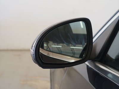 MERCEDES-BENZ C-CLASS - 6