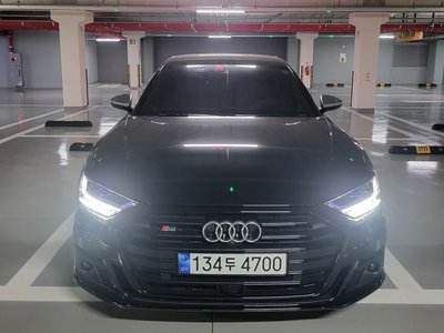 2021 AUDI S8 缩略图 15