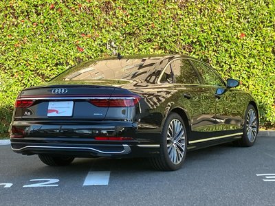AUDI A8 - 4
