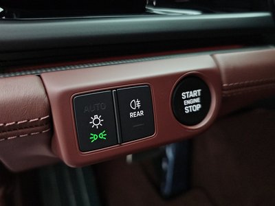 2025 Porsche PANAMERA — миниатюра 27