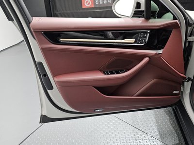 2025 Porsche PANAMERA — миниатюра 14