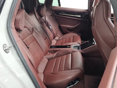 2025 Porsche PANAMERA — миниатюра 17