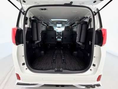 TOYOTA ALPHARD - 8