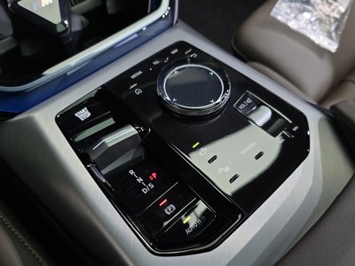 2025 BMW X3 缩略图 12