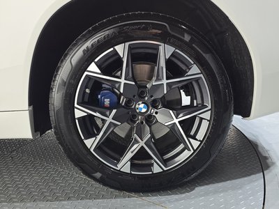 صورة 8 لـ 2025 BMW X3