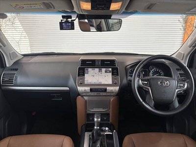 TOYOTA LAND CRUISER PRADO - 2