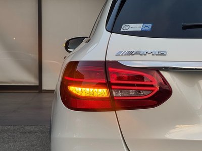 MERCEDES-BENZ C-CLASS AMG - 10