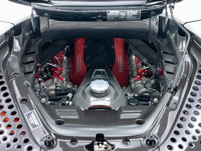 FERRARI SF90 - 5