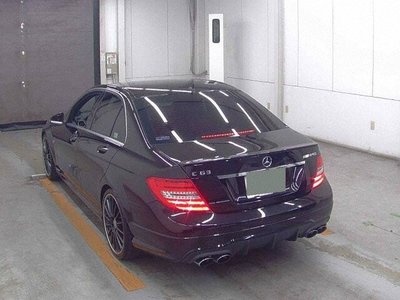 صورة 2 لـ 2013 MERCEDES-BENZ C-CLASS AMG