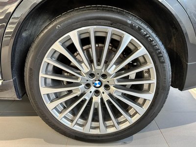 2022 BMW X7 缩略图 41