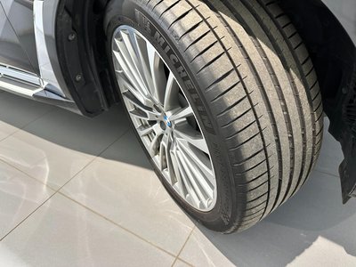 2022 BMW X7 缩略图 45