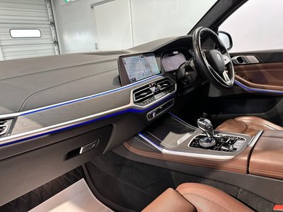 2022 BMW X7 缩略图 11
