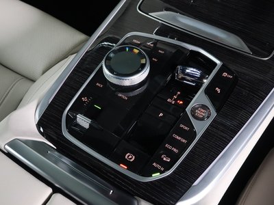 صورة مصغرة 18 لـ 2026 BMW X7