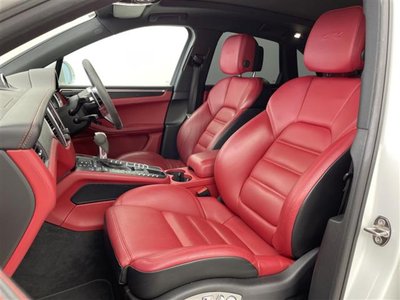 2017 Porsche MACAN thumbnail 14