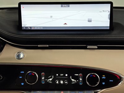 2022 Genesis GV70 thumbnail 14