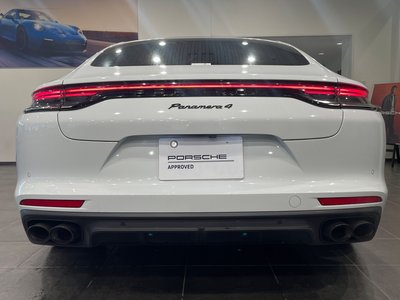 PORSCHE PANAMERA - 6