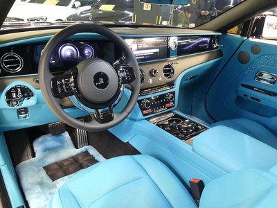 ROLLS-ROYCE SPECTRE - 3