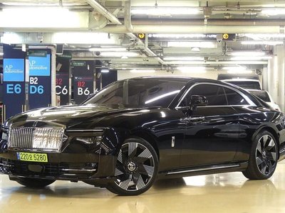 ROLLS-ROYCE SPECTRE - 4