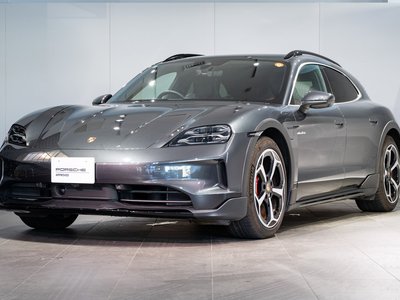 PORSCHE TAYCAN CROSS TURISMO