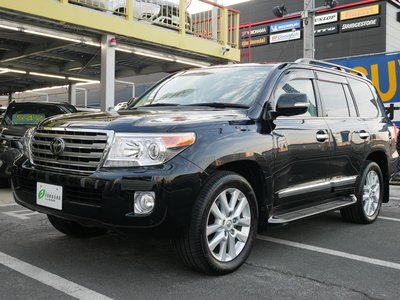 صورة 3 لـ 2015 Toyota LAND CRUISER 200