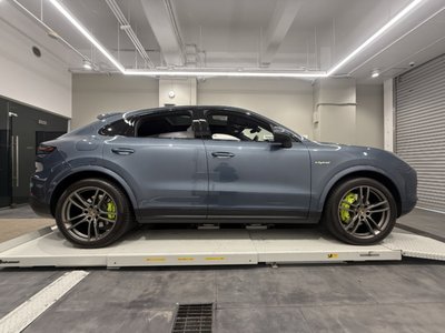 PORSCHE CAYENNE - 3