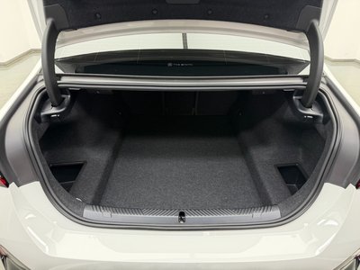 صورة مصغرة 20 لـ 2026 BMW 5 SERIES